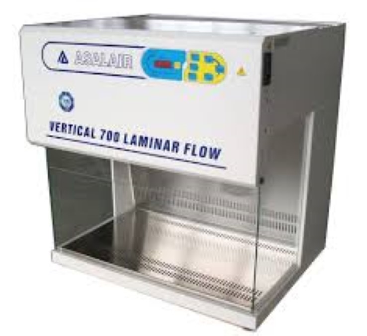 CAPPA A FLUSSO LAMINARE VERTICALE 700 PCR