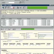 Software “TiCom” per comunicazione di TitroMatic a PC. Kit che include CD, cavo ed adattatore USB.