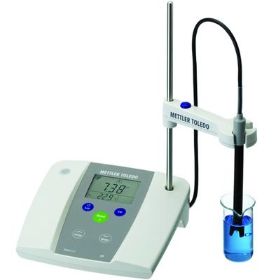 FEP20-ATC-KIT FiveEasy Plus strumento e accessori come per FEP20 Basic, e inoltre elettrodo per pH LE438, braccio per elettrodi, 2 x pH 4.01 e 2 x pH 7.00 bustine per soluzioni tampone